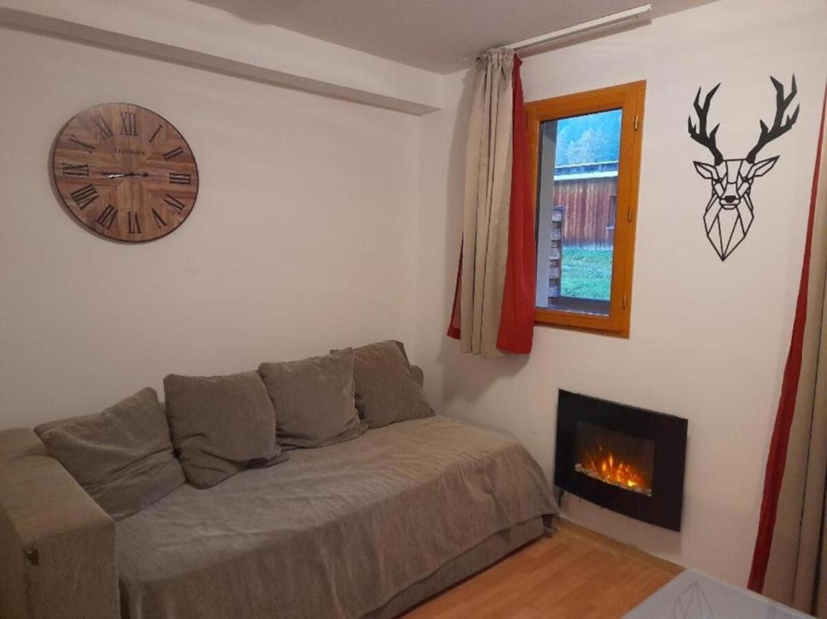 Studio Montagne Les Orres Εξωτερικό φωτογραφία